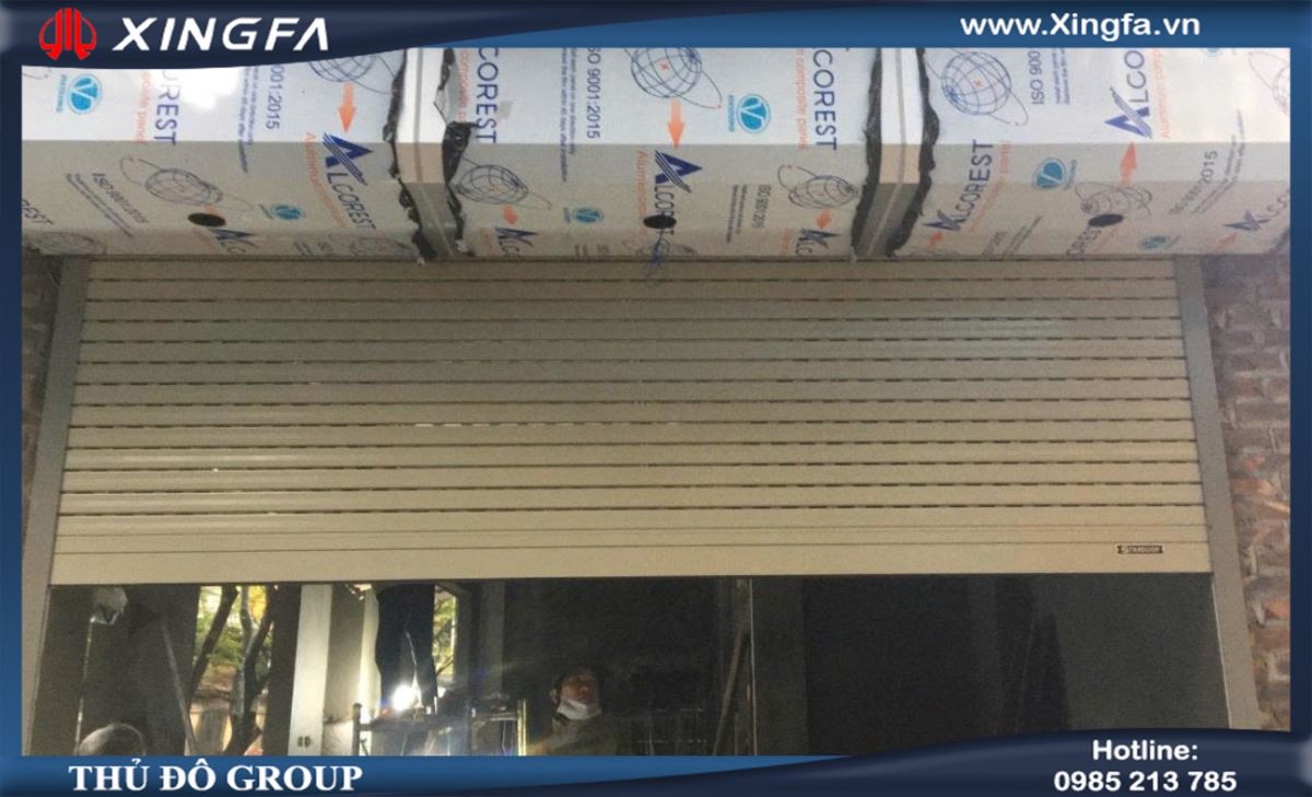 Cửa cuốn Austdoor có phù hợp với nhà hẹp không?