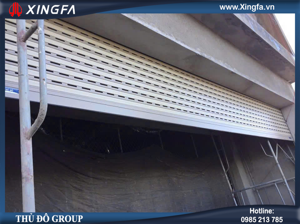 Sửa cửa cuốn bị rung giật khi đi qua đoạn ray nối