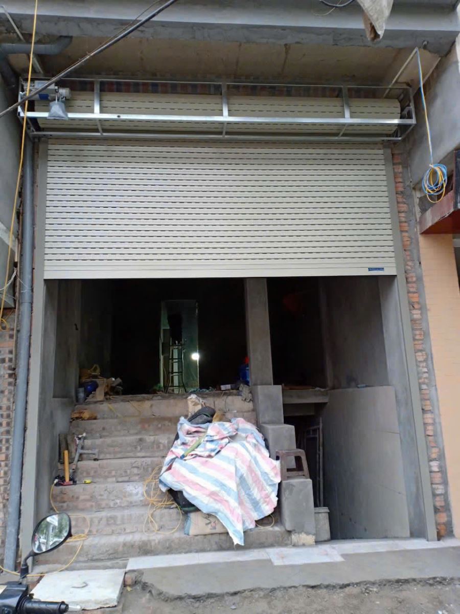 Cửa cuốn Austdoor bị kêu khi chạy – Nguyên nhân và cách khắc phục